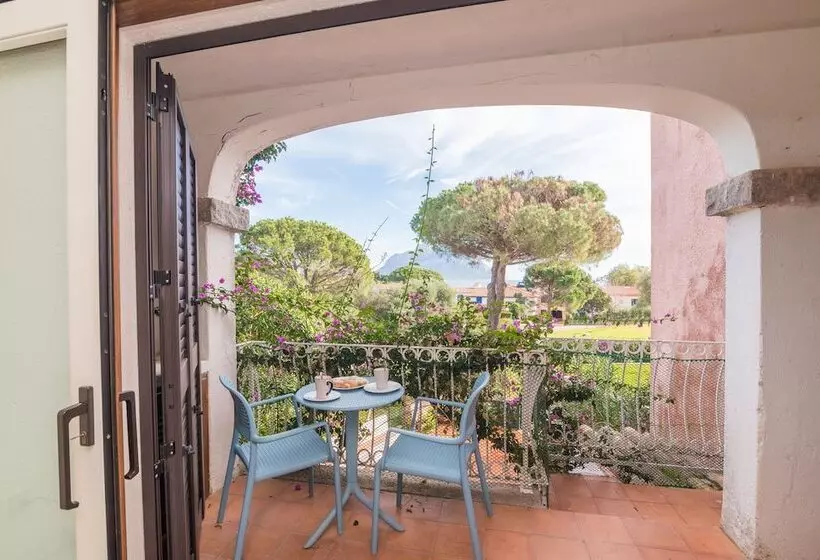 Piazzetta Casa Paola 200m From The Sea