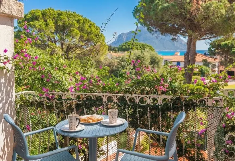 Piazzetta Casa Paola 200m From The Sea