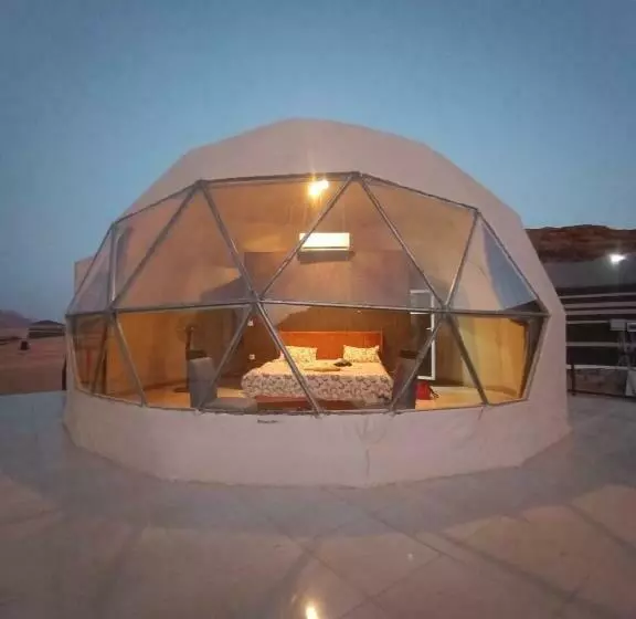 تختخواب و صبحانه Wadi Rum Relax Luxury Camp & Jeep Tour