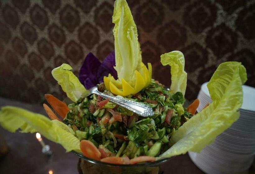 تختخواب و صبحانه Wadi Rum Relax Luxury Camp & Jeep Tour