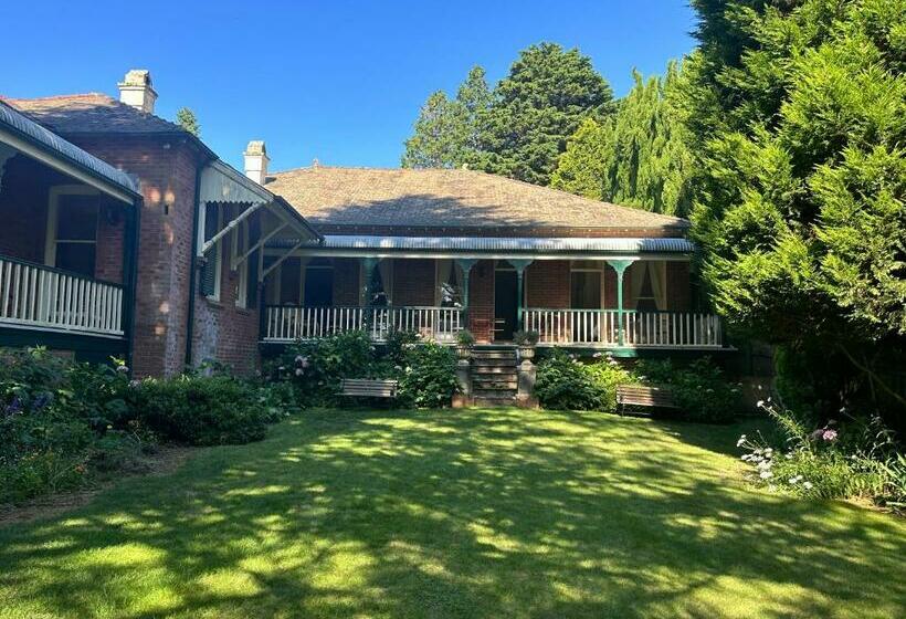 بنسيون Rowan Brae Historic Guesthouse