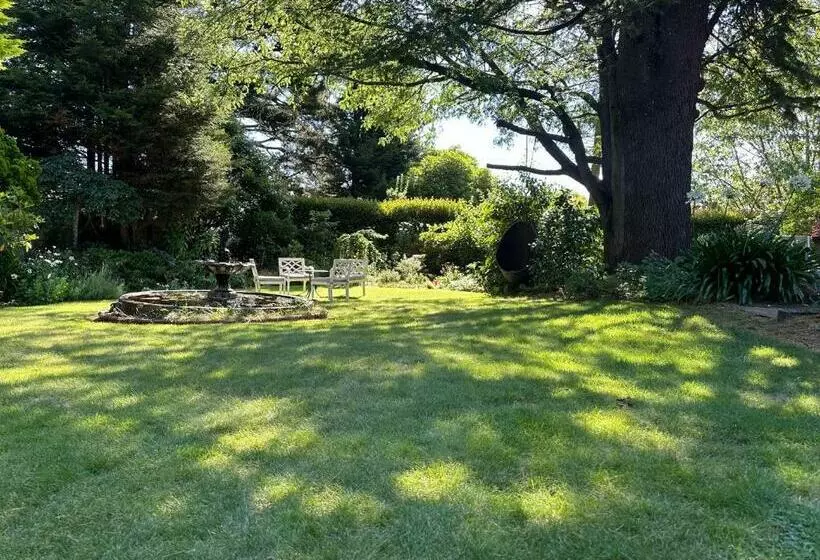 Majatalo Rowan Brae Historic Guesthouse