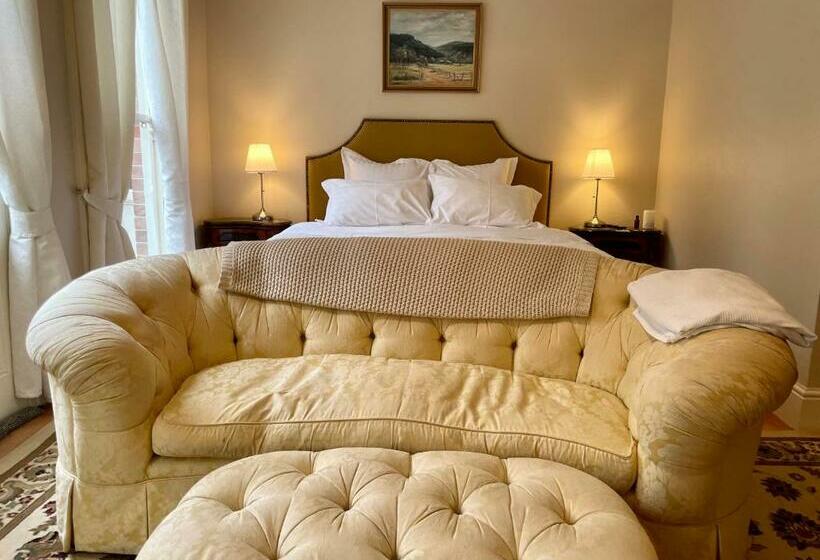 بنسيون Rowan Brae Historic Guesthouse