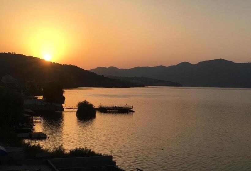 Курорт Casa Soarelui