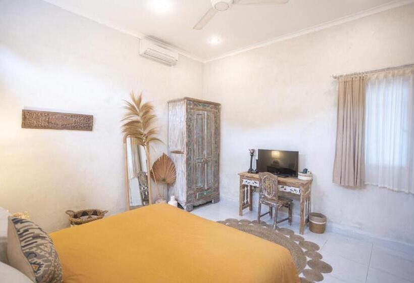 Общежитие Gypsy Moon Bali