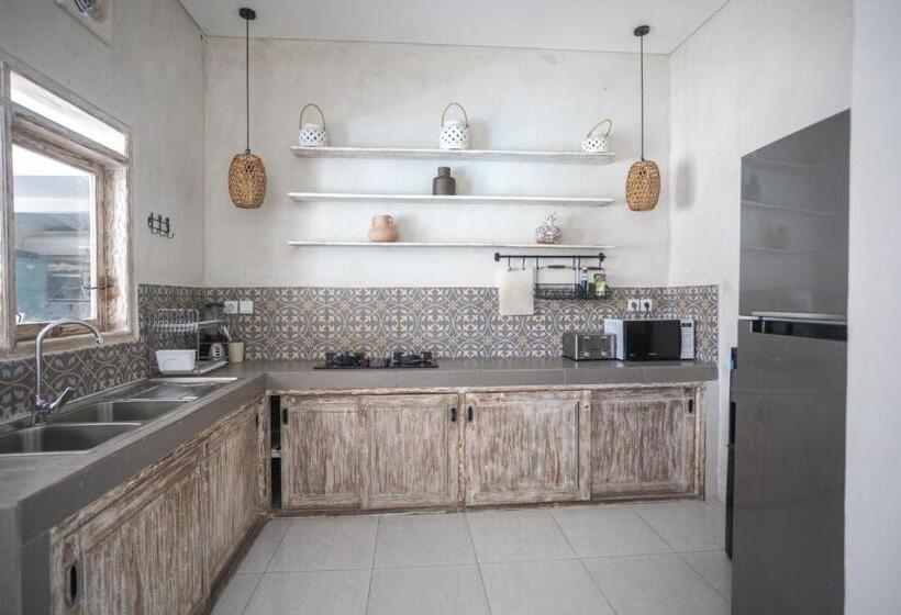 Общежитие Gypsy Moon Bali