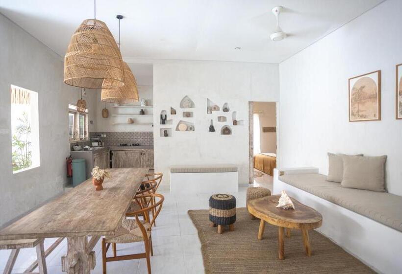 Общежитие Gypsy Moon Bali