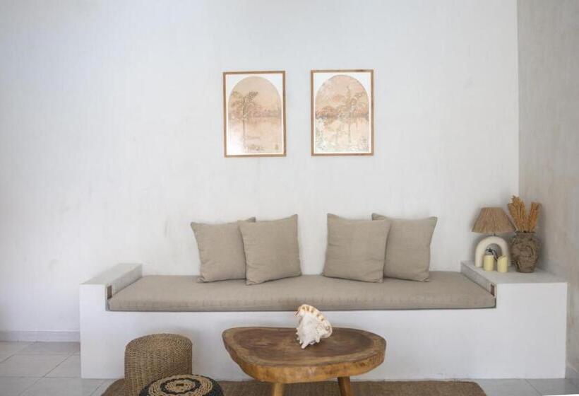 Общежитие Gypsy Moon Bali