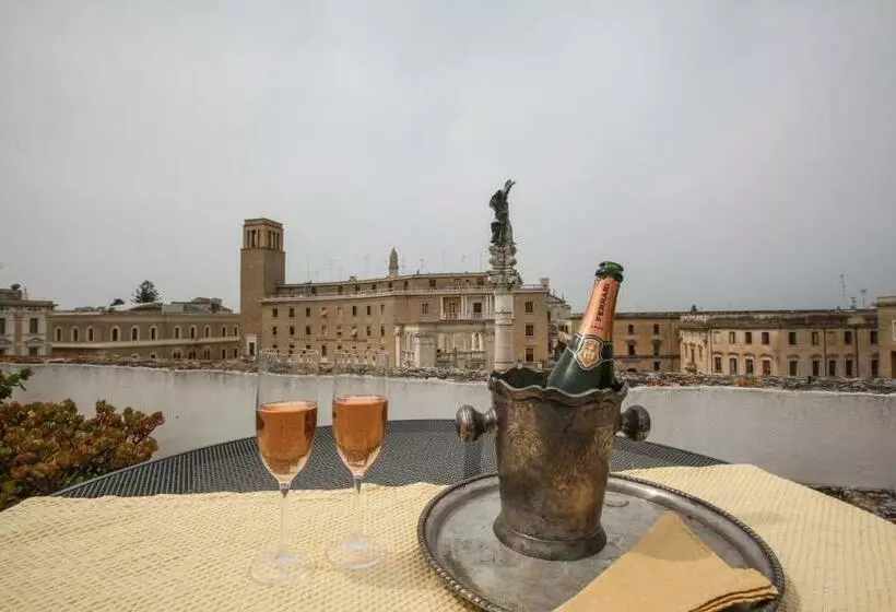 تختخواب و صبحانه Terrazza Sant Oronzo