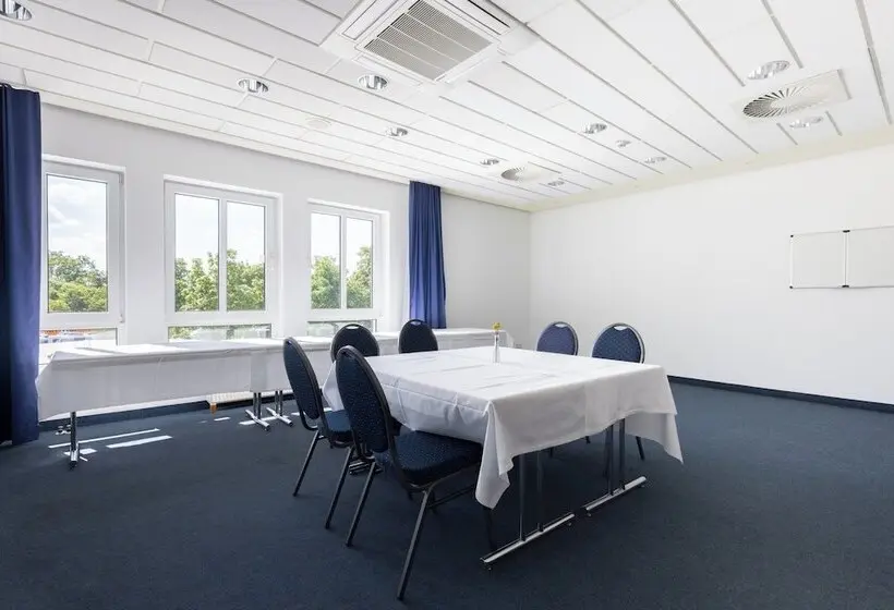 Garner Hotel Cottbus Süd by IHG
