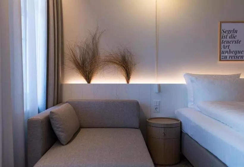 Hafenhotel Zu Putbus