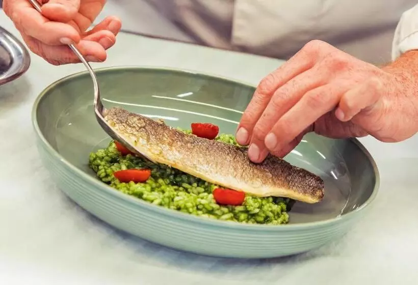 Hafenhotel Zu Putbus