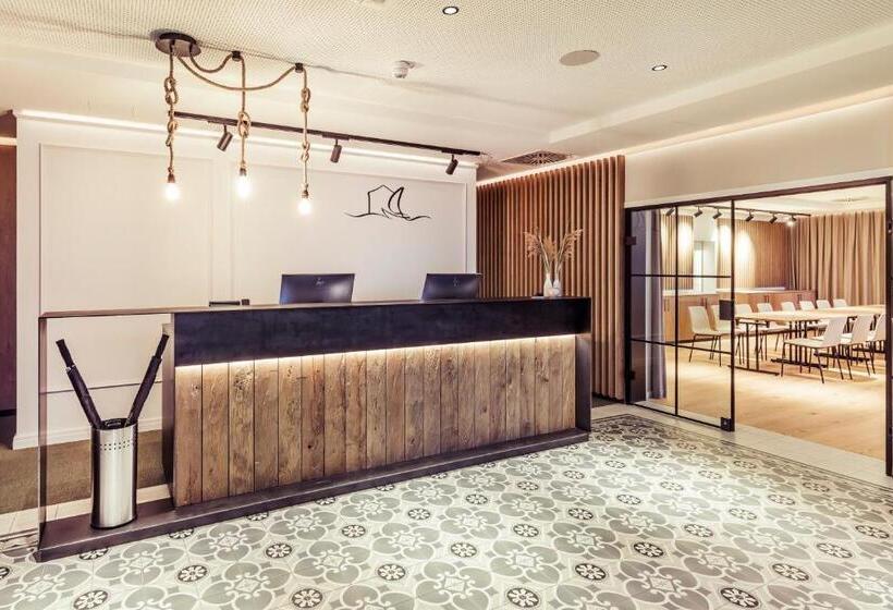 Hafenhotel Zu Putbus