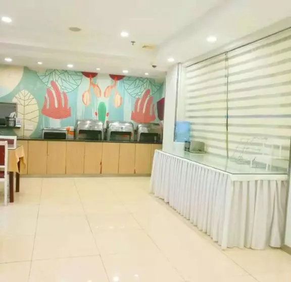 호텔 Hanting Express Shanghai Hongkou Football Stadium