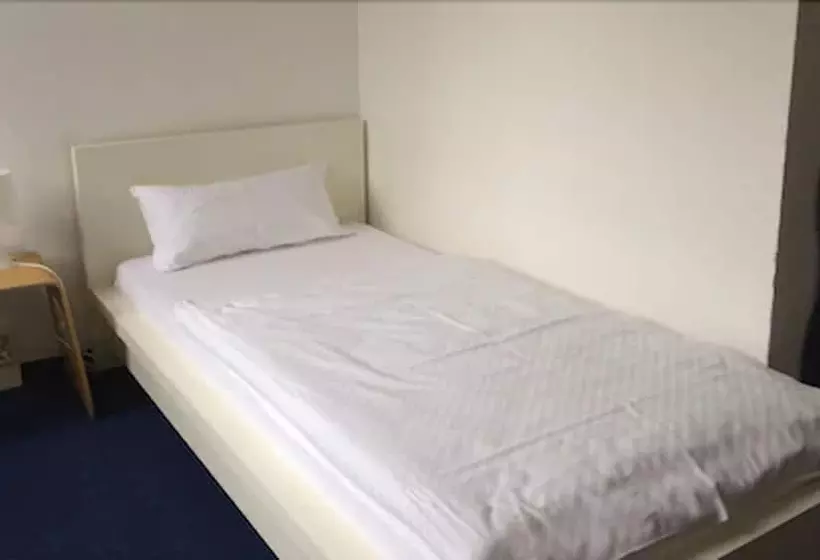 호텔 Am  Fischereihafen