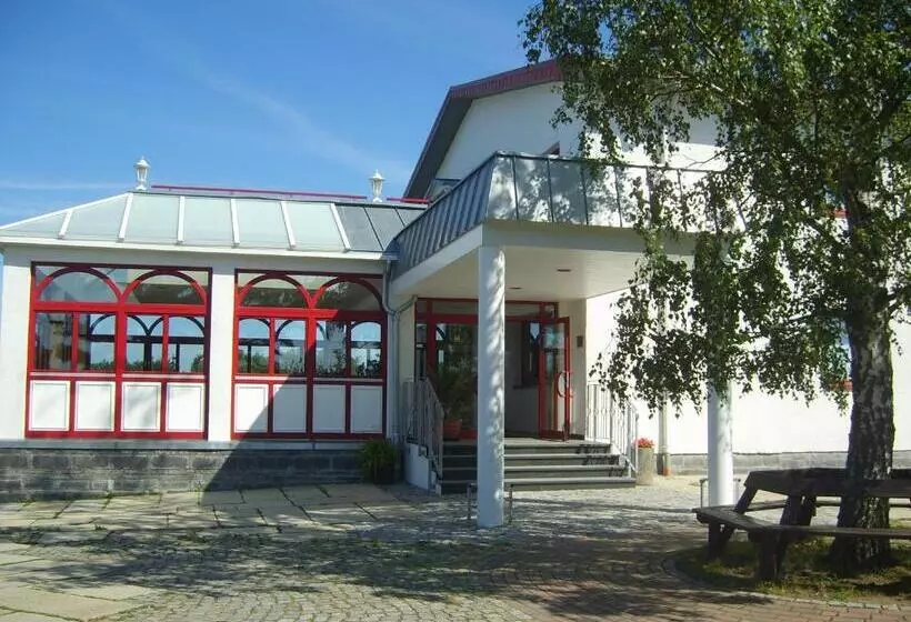 בית מלון כפרי Am Gothensee