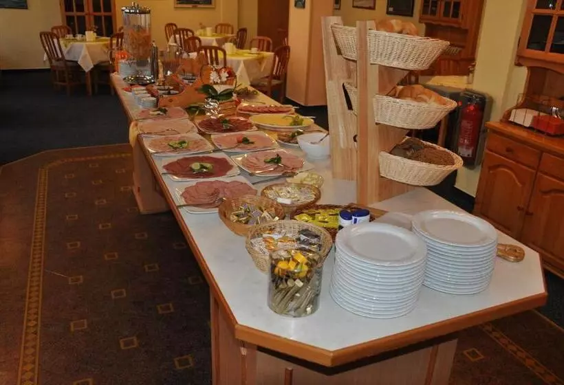 בית מלון כפרי Am Gothensee