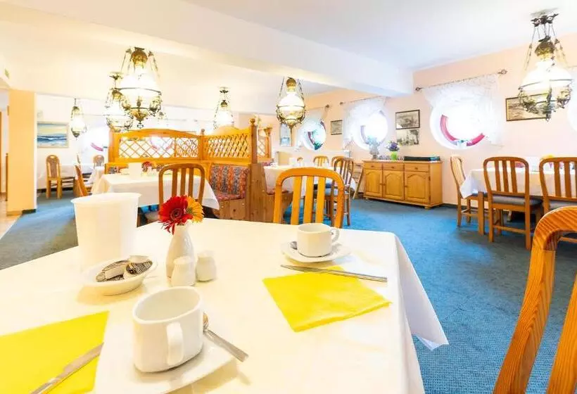 בית מלון כפרי Am Gothensee