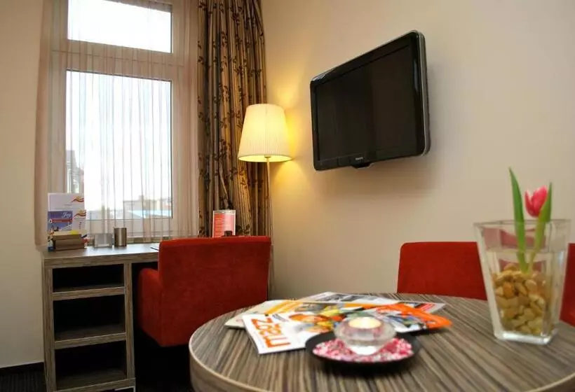 هتل Dietrichsdorfer Hof