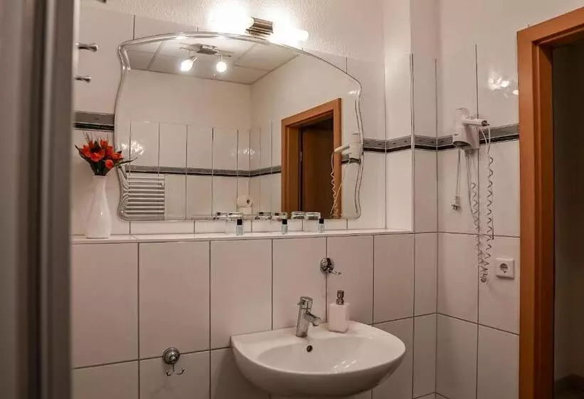 Отель Fruerlund