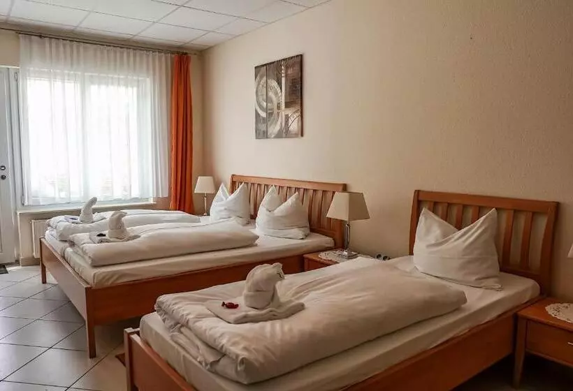 Отель Fruerlund