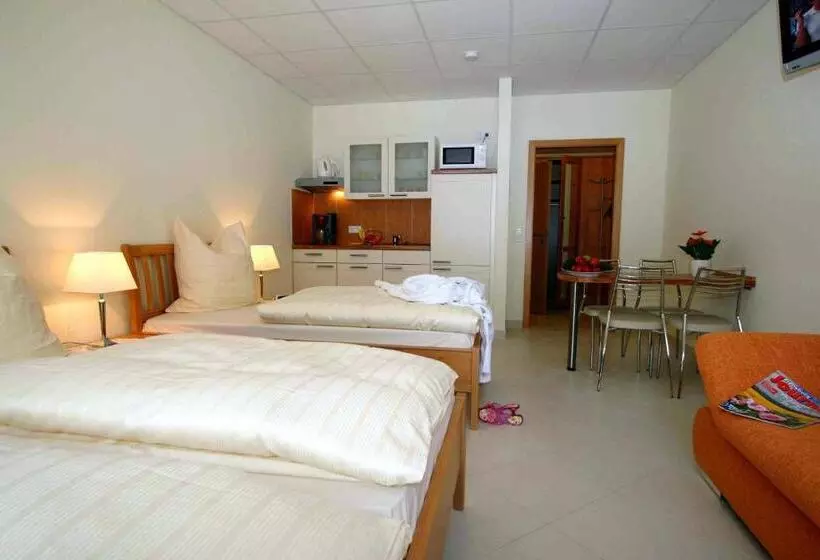 Отель Fruerlund