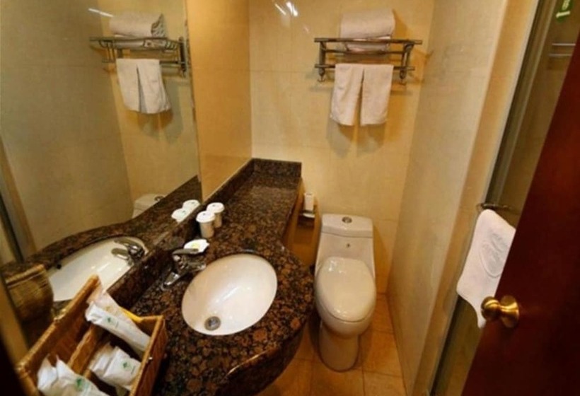 Hotel Greentree Inn Shanghai Beiwaitan Ningguo Road Station