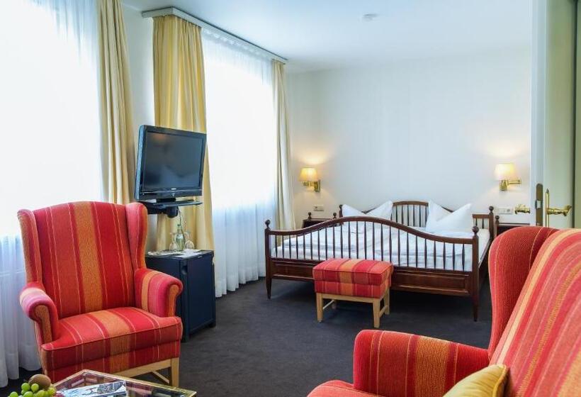 Otel Holsteiner Hof   Timmendorfer Strand