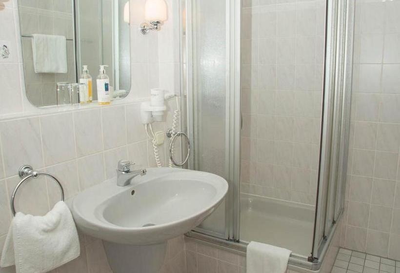 فندق Rellinger Hof