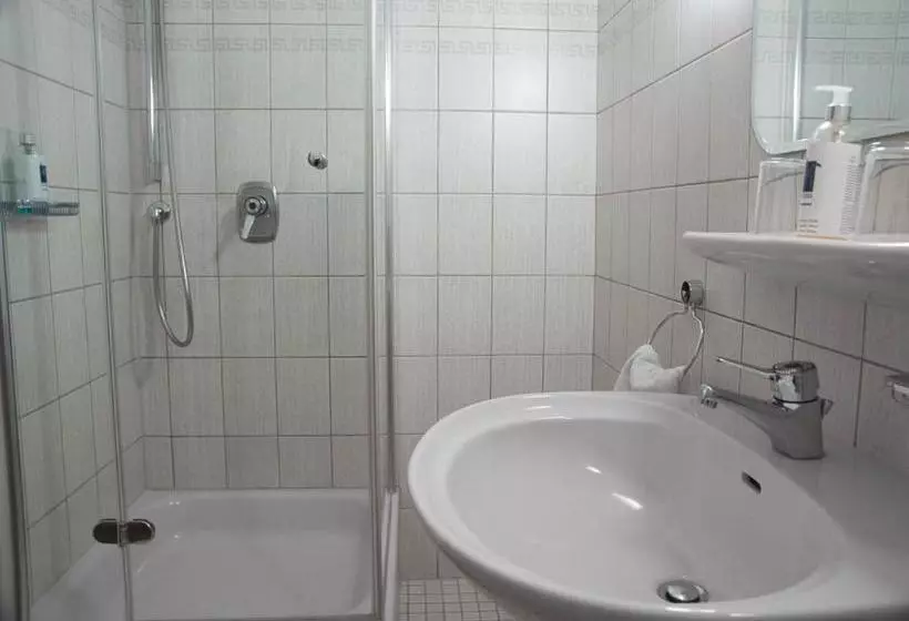 Отель Rellinger Hof