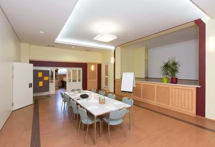 Hotel & Gasthaus Zum Eichenkranz