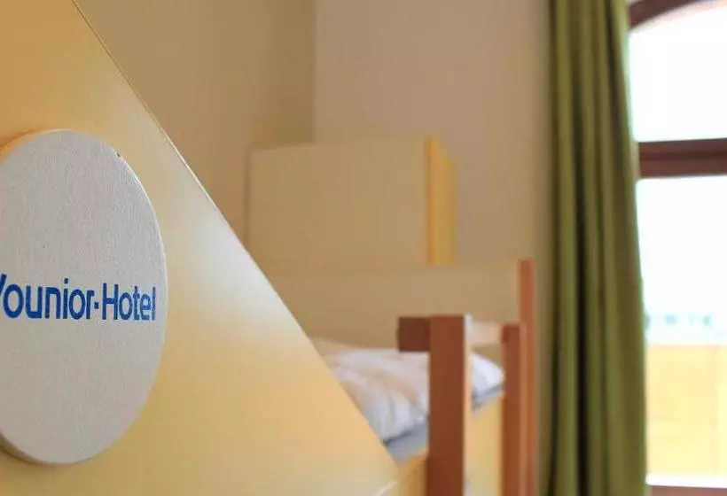 Hotel Younior  Stralsund