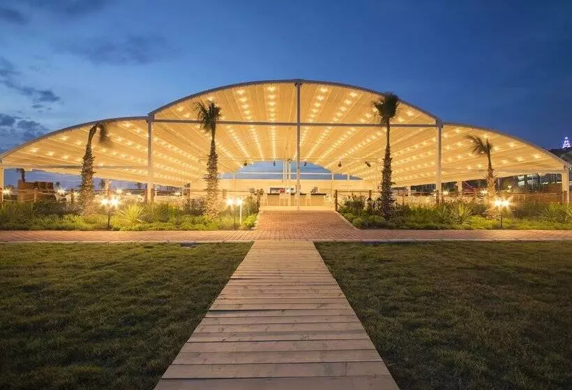 Ramada Resort By Wyndham Lara