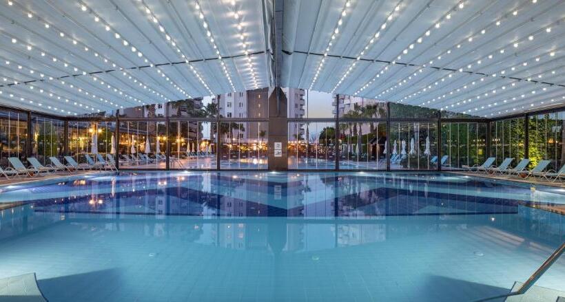 Ramada Resort By Wyndham Lara