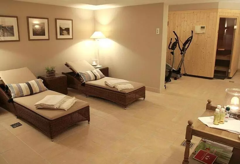 Strandhotel Seeblick, Ostseebad Heikendorf