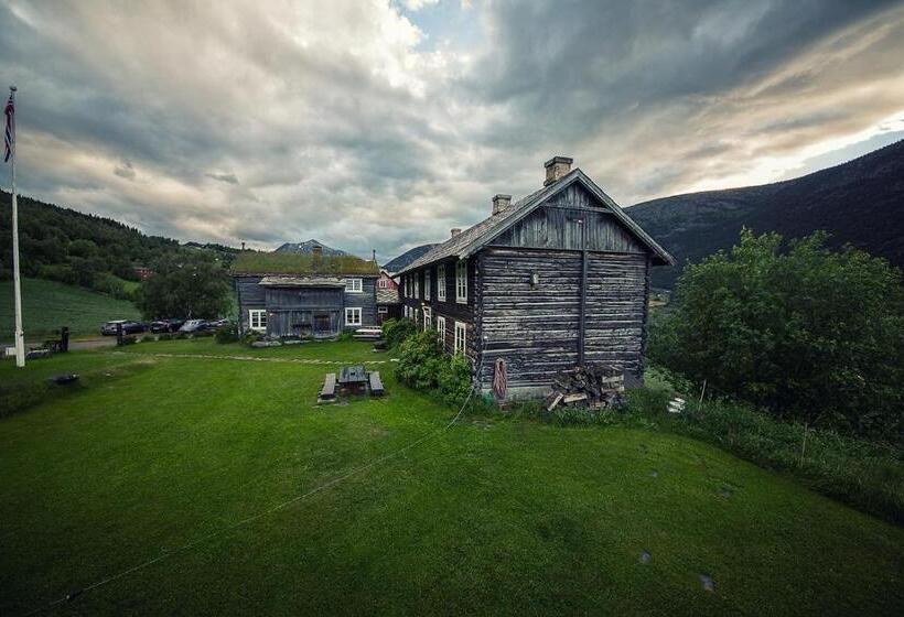 Отель Kvaale Gard