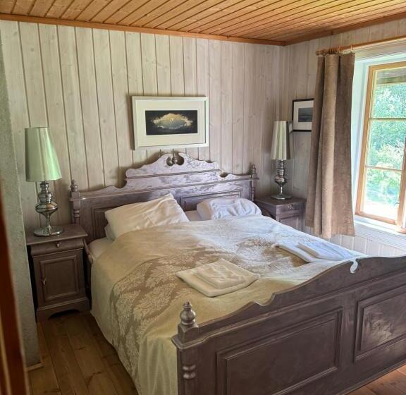 Отель Kvaale Gard