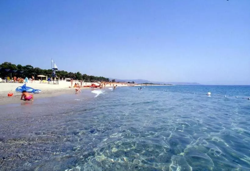 Charme A 300 Mt Dal Mare   Calabria