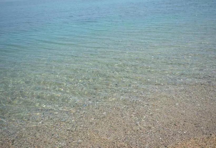 Charme A 300 Mt Dal Mare   Calabria
