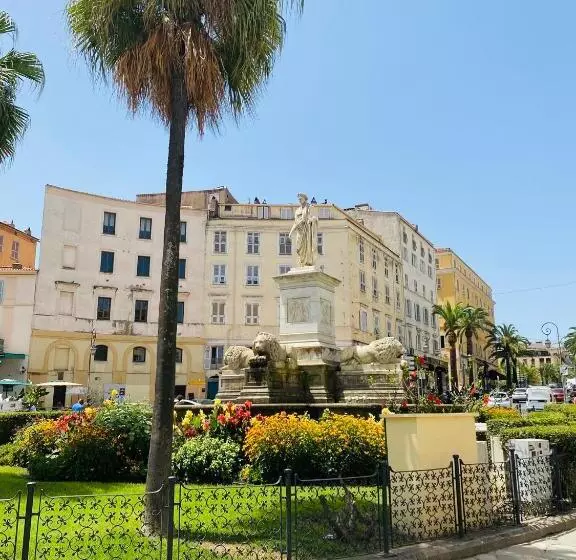 Superbe Appartement T2 En Plein Centre D Ajaccio, Rue Fesch