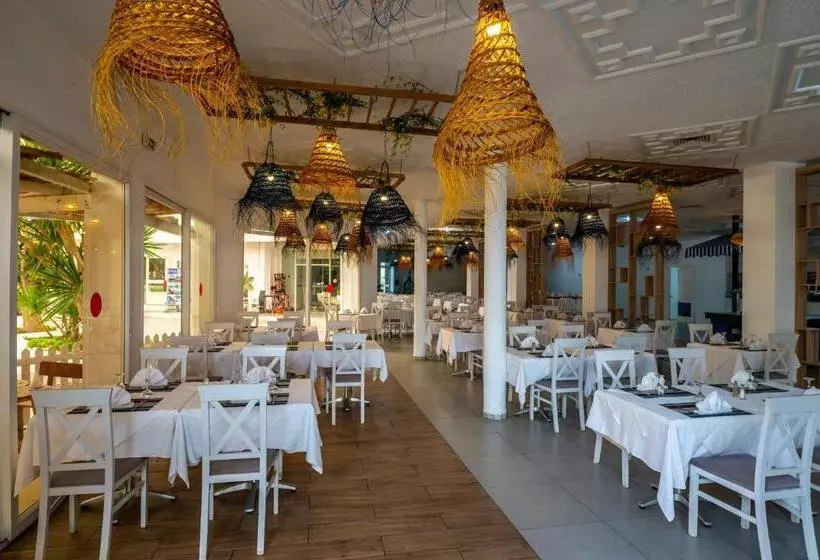 هتل Golden Tulip Président Hammamet