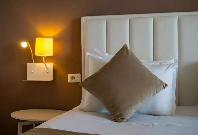 هتل Golden Tulip Président Hammamet