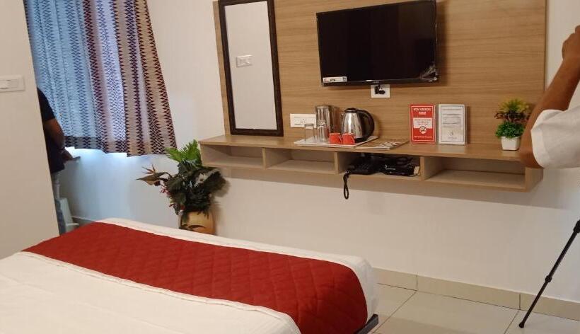 酒店 Octave Vels Grand