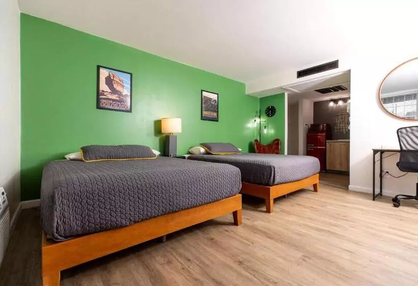 Modern Motel
