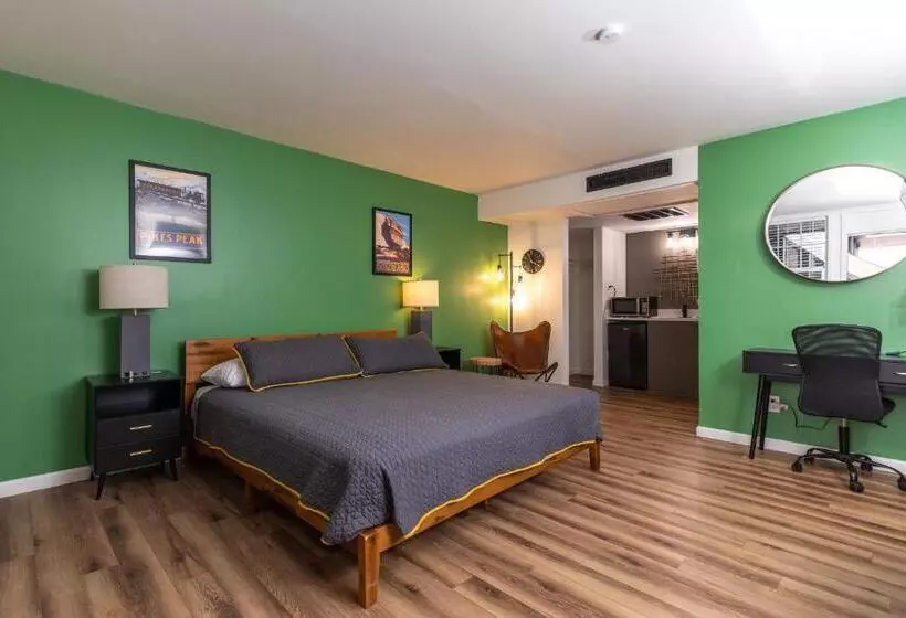 Modern Motel