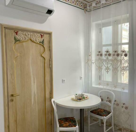 פנסיון Chambre Orientale Chérazade Maison De L église