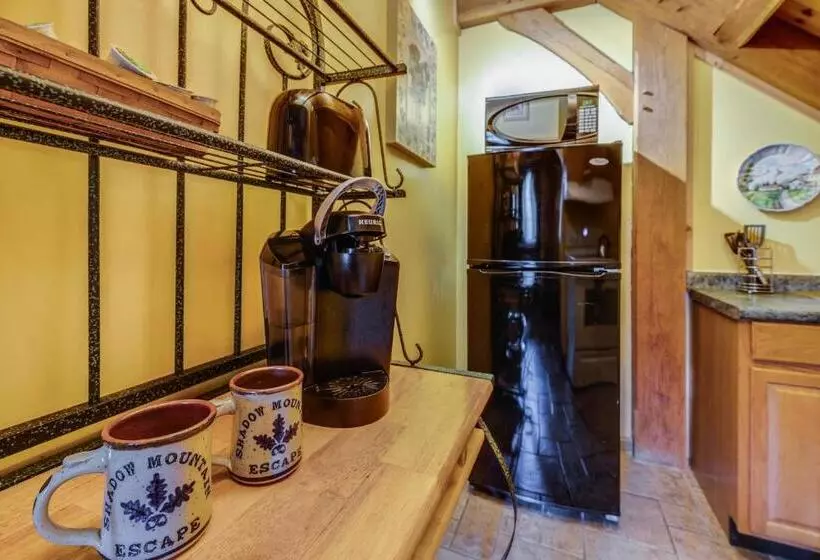 ペンション Shadow Mountain Escape Cabin Rentals