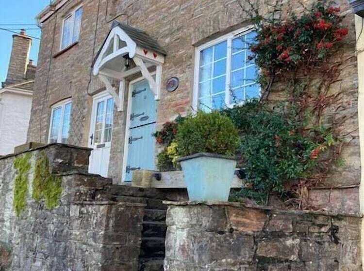 Bed and Breakfast Six On Castle