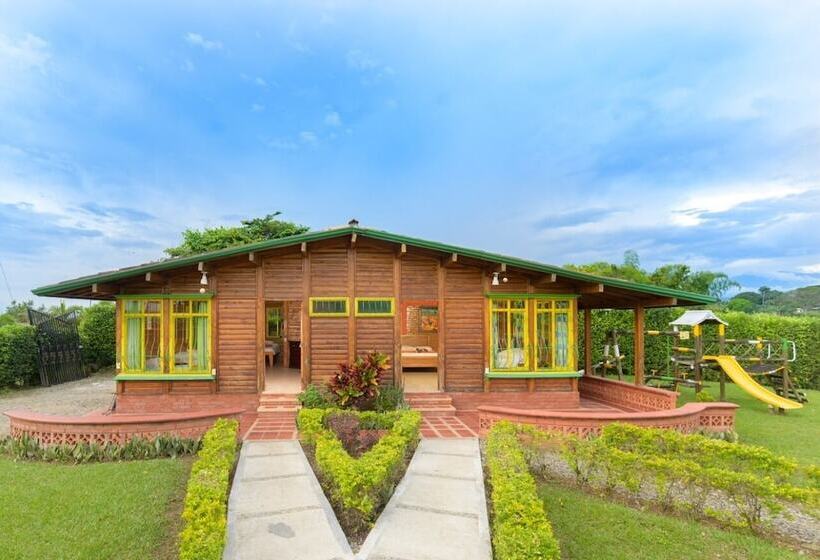 هتل Cabitat Cabañas