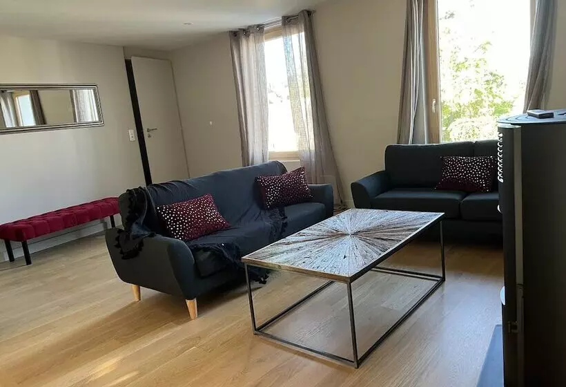 ペンション Appartements Domaine Gueguen Chablis